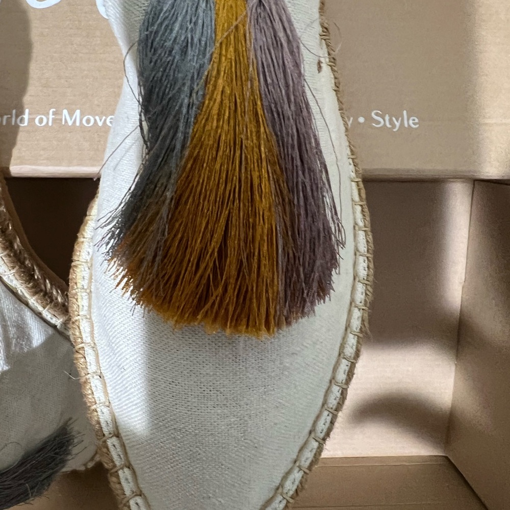 Silvia Cobos.  Linen. Cream Flats with Gray and Gold Tassels